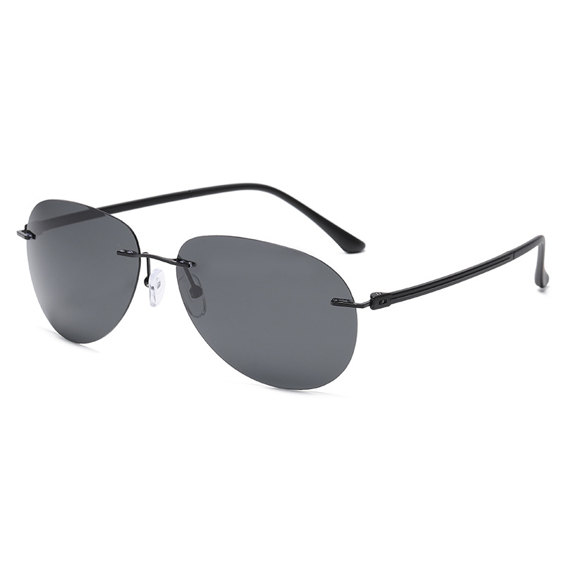 Photochromic Sunglasses Blue Light Blocking Glasses for Men and Women Day Night Multi-use Eyeglasses